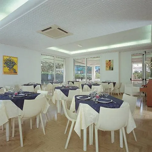 Felsinea 3* Ρίμινι