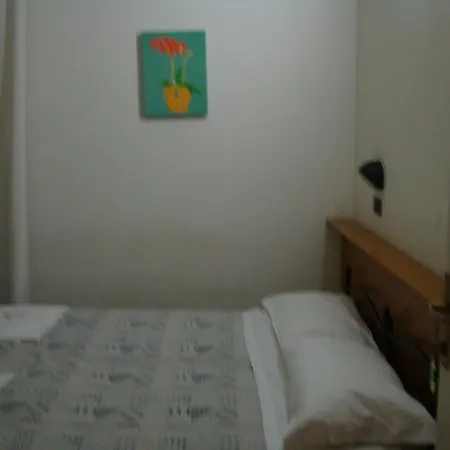 Felsinea מלון רימיני